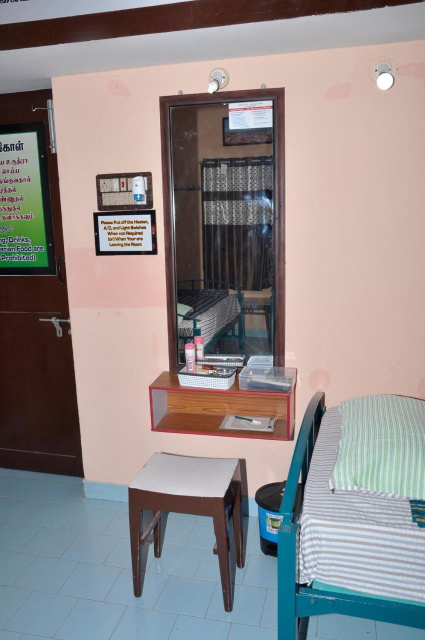 Homestay Senthil Akam Chidambaram Exteriör bild